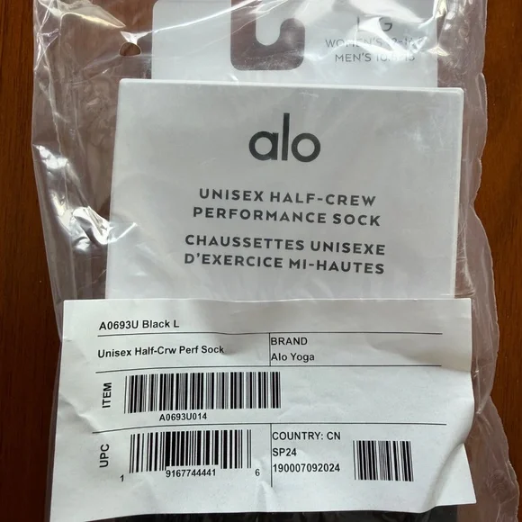 NWT ALO Yoga Unisex Half-Crew Performance Sock in black (Size L) - Picture 3 of 5
